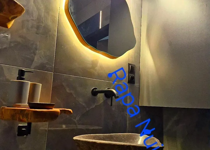 Spokoloko Ostoja Beskidy Arktykaloft I Rapa Nui