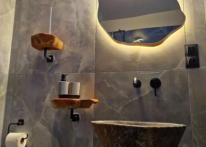 Spokoloko Ostoja Beskidy Arktykaloft I Rapa Nui *